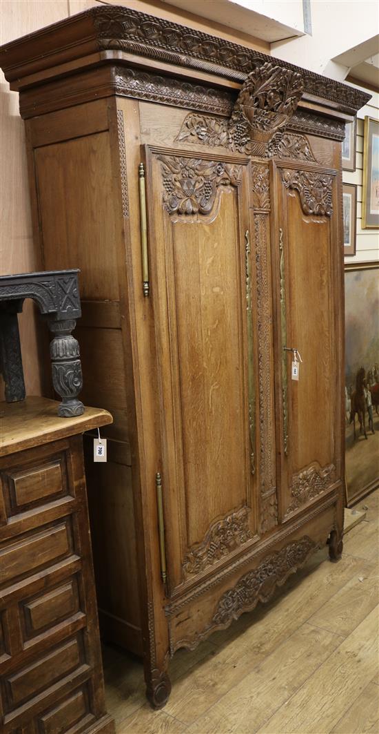 A 19th century Normandie armoire W.160cm approx.